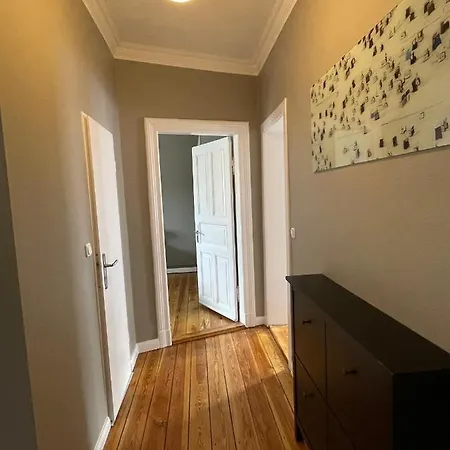 Appartamento Altbaucharme Deluxe Mit Balkon In Zentraler Lage Kiel