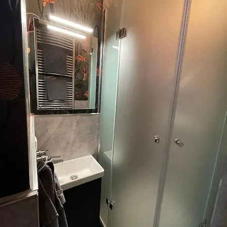 Appartamento Altbaucharme Deluxe Mit Balkon In Zentraler Lage *
