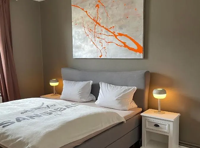 Altbaucharme Deluxe Mit Balkon In Zentraler Lage Kiel